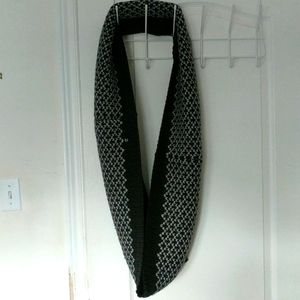 Lululemon Infinity Scarf